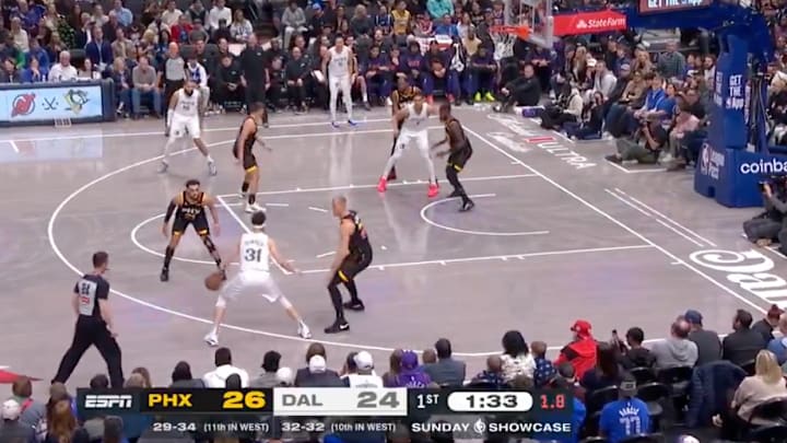 环球体育评价格德斯：深度解析最新比赛表现与球队整体实力分析